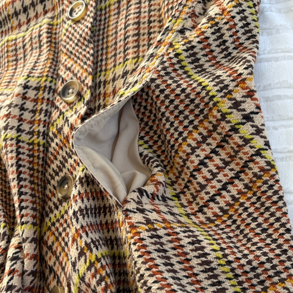 Cabi Yorkshire Shacket #4298 Plaid Button-Front in Warm Neutrals - Picture 11 of 11